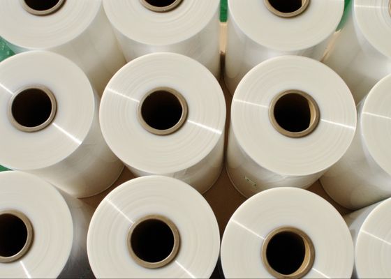 20μM Clear BOPP Film In High Glossiness Cho việc sản xuất túi